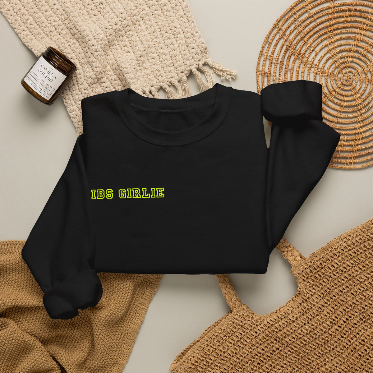 IBS GIRLIE Looks Chest Crewneck